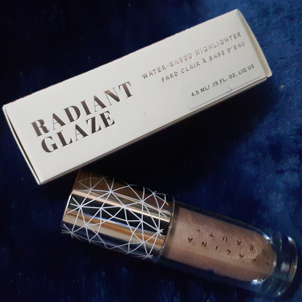 Evalina Beauty - Radiant Glaze - Water-Based Highlighter